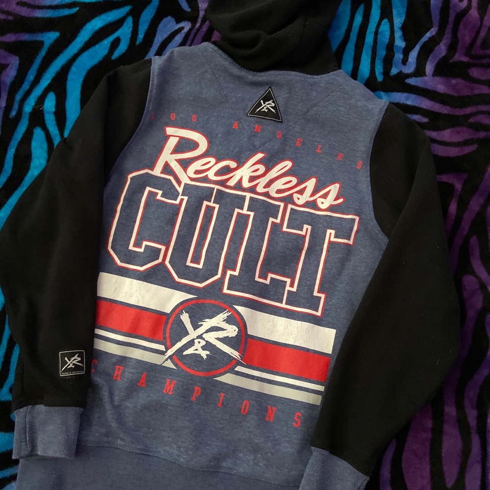 Young & reckless zip up hoodie❤️❤️